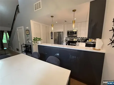 50 Red Oak Terrace Jefferson Township NJ 07438