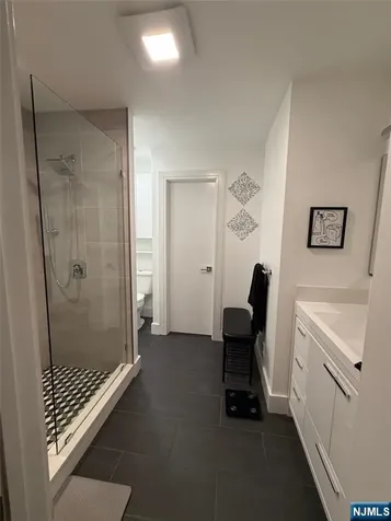 50 Red Oak Terrace Jefferson Township NJ 07438