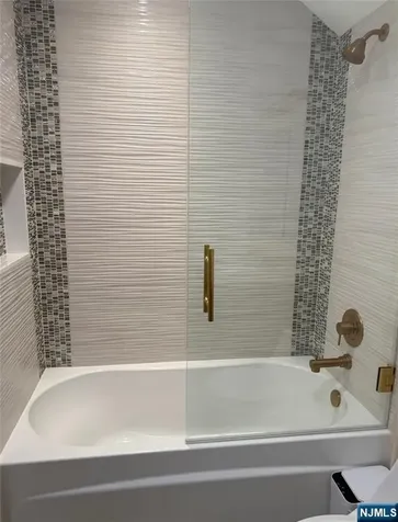 50 Red Oak Terrace Jefferson Township NJ 07438