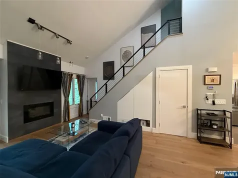 50 Red Oak Terrace Jefferson Township NJ 07438