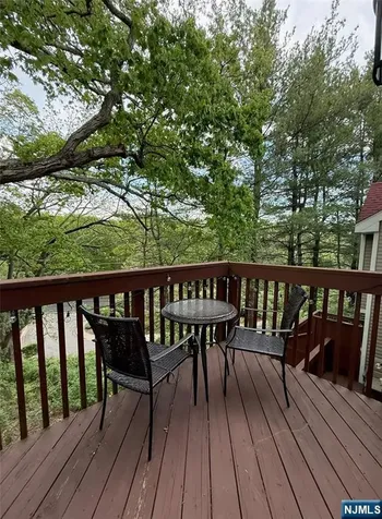 50 Red Oak Terrace Jefferson Township NJ 07438