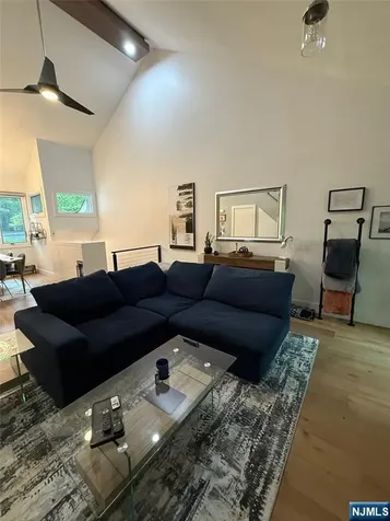50 Red Oak Terrace Jefferson Township NJ 07438