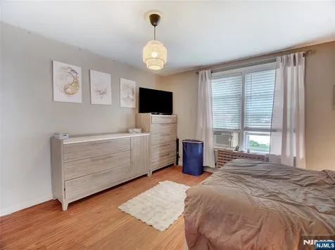 1507 Hiawatha Avenue Hillside NJ 07205