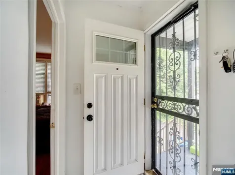 1507 Hiawatha Avenue Hillside NJ 07205