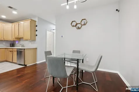 351 Oswego Court West New York NJ 07093
