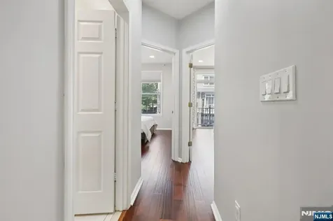 351 Oswego Court West New York NJ 07093