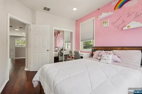351 Oswego Court West New York NJ 07093