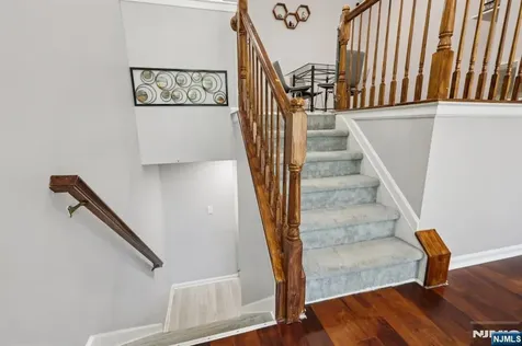 351 Oswego Court West New York NJ 07093