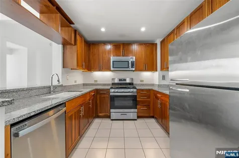 20 Newport Parkway Jersey City NJ 07310