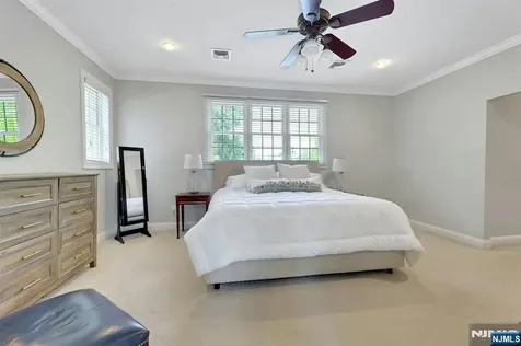 711 Pine Lake Drive Twp Of Washington NJ 07676