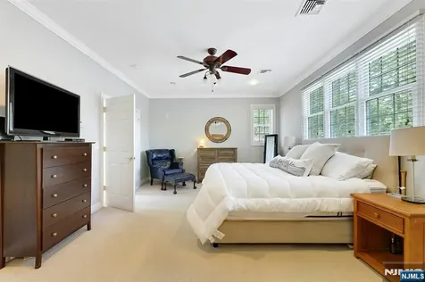 711 Pine Lake Drive Twp Of Washington NJ 07676