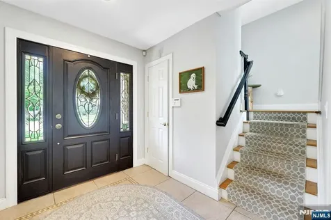 711 Pine Lake Drive Twp Of Washington NJ 07676