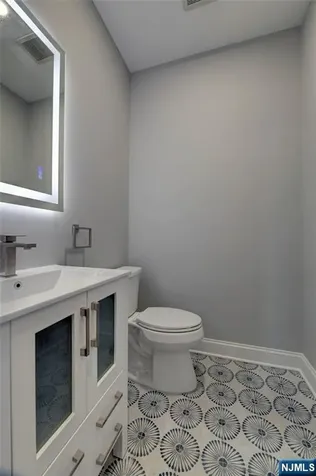 145 Harrison Street Bloomfield NJ 07003