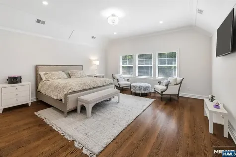 2 Weimer Court Allendale NJ 07401