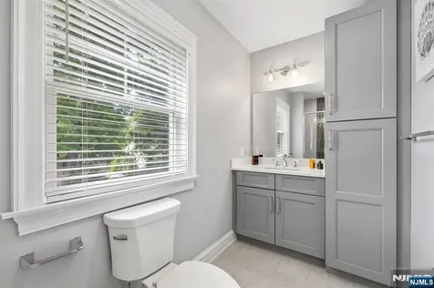 2 Weimer Court Allendale NJ 07401