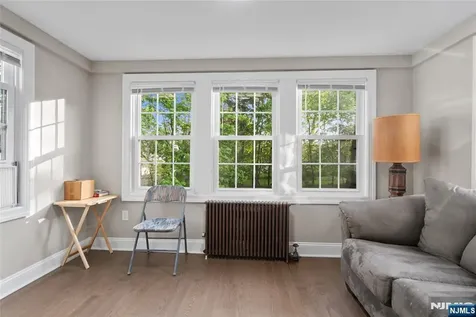 433 Mount Pleasant Avenue West Orange NJ 07052