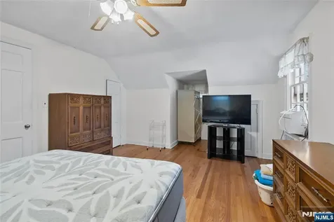 433 Mount Pleasant Avenue West Orange NJ 07052
