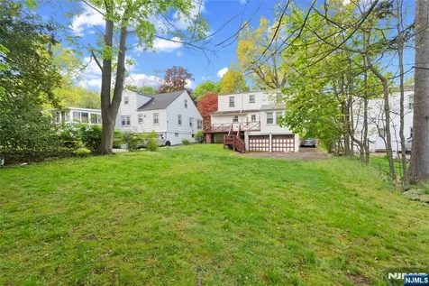 433 Mount Pleasant Avenue West Orange NJ 07052