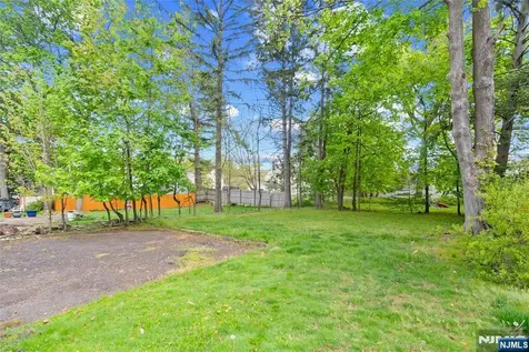 433 Mount Pleasant Avenue West Orange NJ 07052