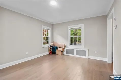 433 Mount Pleasant Avenue West Orange NJ 07052