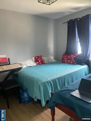 501 2nd Avenue Roselle NJ 07203