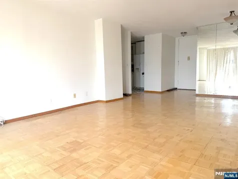 555 North Avenue Fort Lee NJ 07024