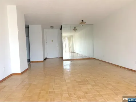 555 North Avenue Fort Lee NJ 07024