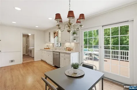 20 Coachman Court Berkeley Heights NJ 07922