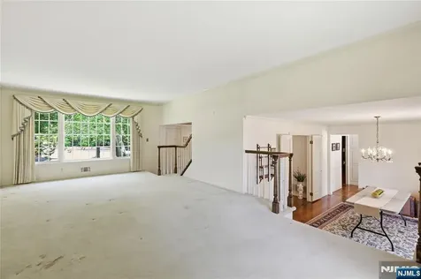 20 Coachman Court Berkeley Heights NJ 07922