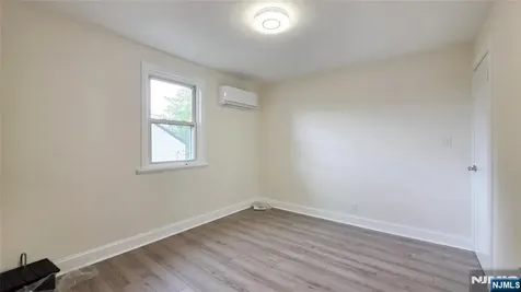 564 Maple Avenue Teaneck NJ 07666