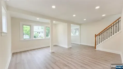 564 Maple Avenue Teaneck NJ 07666