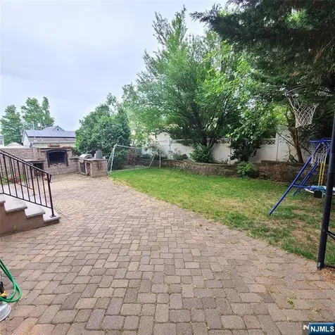 526 Moonachie Avenue Wood Ridge NJ 07075