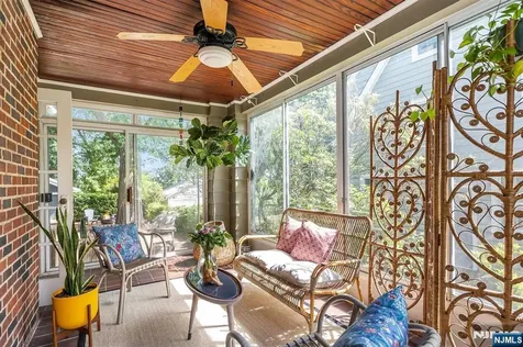 85 Hawthorne Avenue Glen Ridge NJ 07028