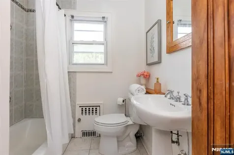 85 Hawthorne Avenue Glen Ridge NJ 07028