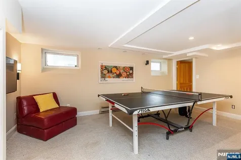 85 Hawthorne Avenue Glen Ridge NJ 07028
