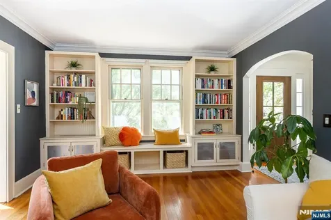 85 Hawthorne Avenue Glen Ridge NJ 07028