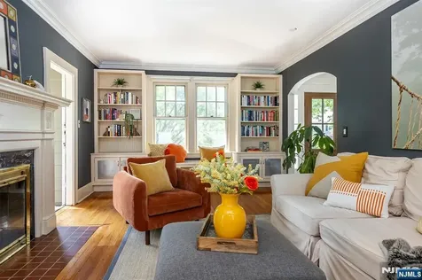 85 Hawthorne Avenue Glen Ridge NJ 07028