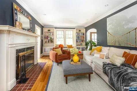 85 Hawthorne Avenue Glen Ridge NJ 07028