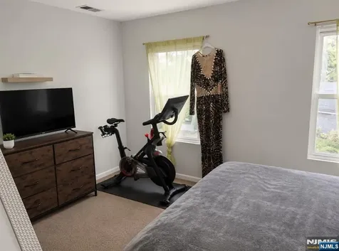 21-23 Fitzherbert Street Bloomfield NJ 07003