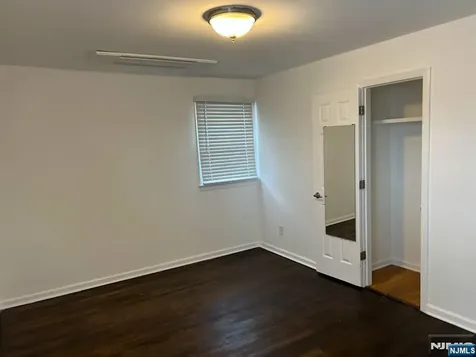 615 Chase Avenue Lyndhurst NJ 07071