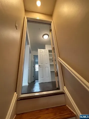 615 Chase Avenue Lyndhurst NJ 07071