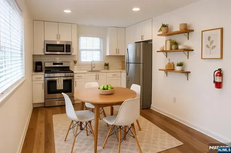 615 Chase Avenue Lyndhurst NJ 07071