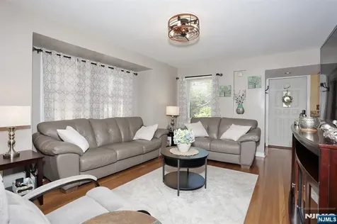 305 Depew Street Dumont NJ 07628