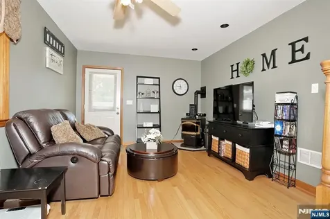305 Depew Street Dumont NJ 07628