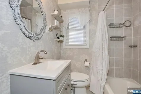 305 Depew Street Dumont NJ 07628