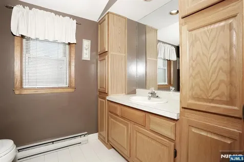 305 Depew Street Dumont NJ 07628