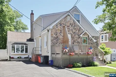 305 Depew Street Dumont NJ 07628