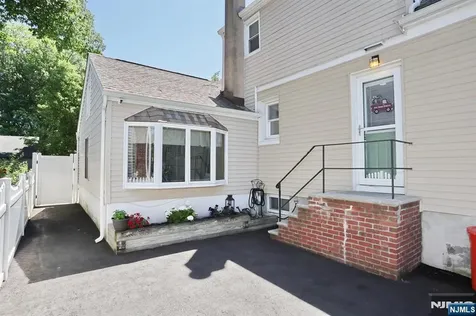 305 Depew Street Dumont NJ 07628