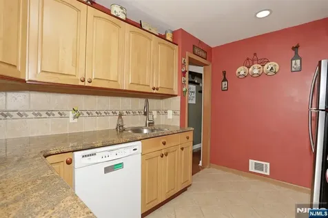 305 Depew Street Dumont NJ 07628