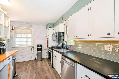 559 Herrmann Avenue River Vale NJ 07675